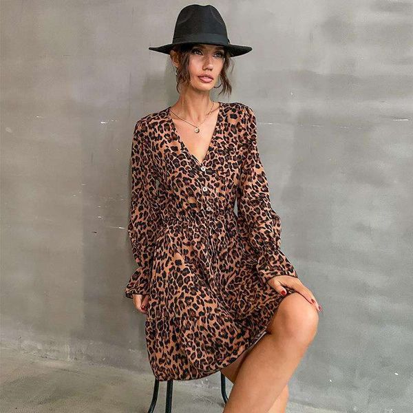 fashioned spring womens long sleeved v neck leopard print dress, Black;gray 
fashioned spring womens long sleeved v neck leopard print dress, Black;gray