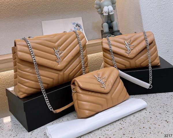 fashion women luxurys designers shoulder bags handbags leather crossbody handbag ladies classic sheepskin chain cloud bag wallet trend clutc
fashion women luxurys designers shoulder bags handbags leather crossbody handbag ladies classic sheepskin chain cloud bag wallet trend clutc