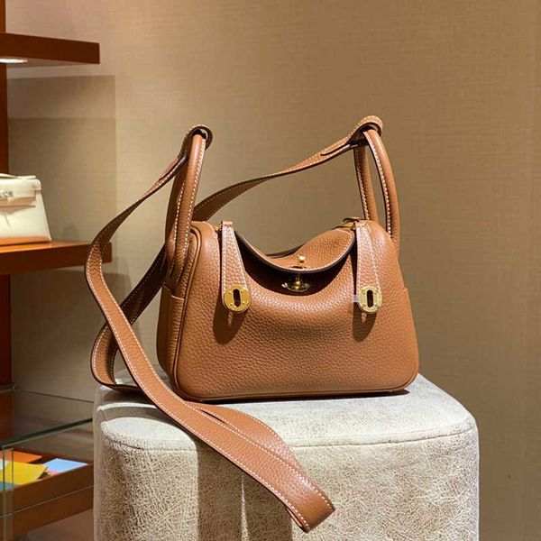 h ermes designer lindyss tote bags doctor for women 2023 new womens bag togo layer cowhide gold buckle mini pillow single shoulder messe hav
h ermes designer lindyss tote bags doctor for women 2023 new womens bag togo layer cowhide gold buckle mini pillow single shoulder messe hav