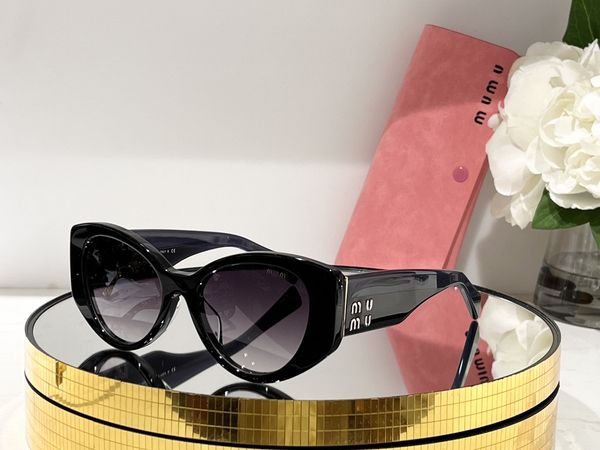 luxury miu sunglasses polaroid lens designer letter womens mens goggle senior fashion eyewear for women eyeglasses frame vintage metal sun g, White;black
luxury miu sunglasses polaroid lens designer letter womens mens goggle senior fashion eyewear for women eyeglasses frame vintage metal sun g, White;black