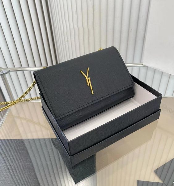 fashion shoulder luxurys designer bags metal chain gold silver women handbag genuine leather bag flip cover diagonal crossbody purse
fashion shoulder luxurys designer bags metal chain gold silver women handbag genuine leather bag flip cover diagonal crossbody purse
