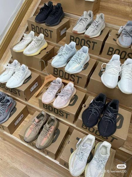 designer reflective yey sports shoes running shoes 'yezzies'zebra black and white oatmeal tailgate zebra beluga natural coal cinde
designer reflective yey sports shoes running shoes 'yezzies'zebra black and white oatmeal tailgate zebra beluga natural coal cinde