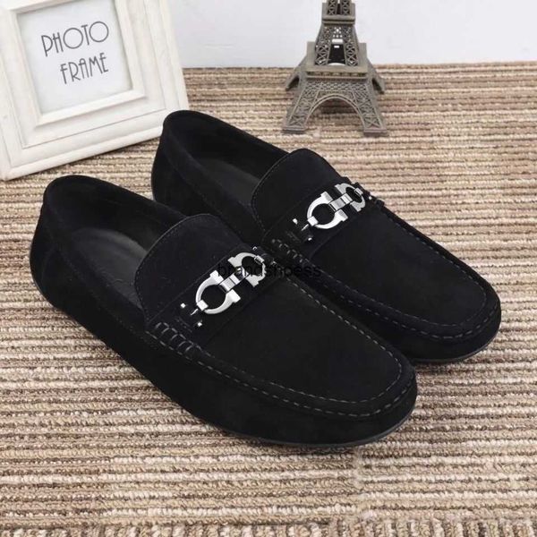 men's shoes feragamos casual leather shoes business leather bean shoes high end versatile loafers metal buckle slip-on shoe shoes for m, Black
men's shoes feragamos casual leather shoes business leather bean shoes high end versatile loafers metal buckle slip-on shoe shoes for m, Black