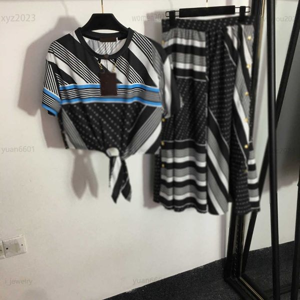 designer women dress fashion summer suits two piece dress tie up waist design t-shirt and side slit high waisted skirt july17, White
designer women dress fashion summer suits two piece dress tie up waist design t-shirt and side slit high waisted skirt july17, White