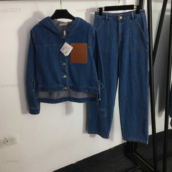 Designer Women Tracksuits Girl Casual Set Size S-L 2pcs Front Short Back Long Patchwork Pockets Hooded Jean Jacket and Trousers July24, #1
Designer Women Tracksuits Girl Casual Set Size S-L 2pcs Front Short Back Long Patchwork Pockets Hooded Jean Jacket and Trousers July24, #1