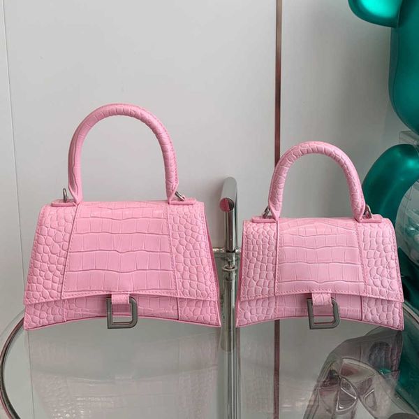 lady shoulder bag shopping handbags fashion womens totes cross body half moon luxury genuine leather classic retro purse wallet
lady shoulder bag shopping handbags fashion womens totes cross body half moon luxury genuine leather classic retro purse wallet
