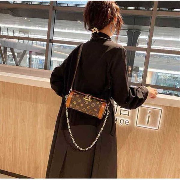 designer luxury bags trend chain soft handle messenger shoulder f2vz