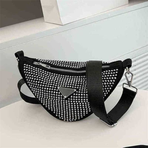 2023 luxury bags rhinestone triangle flash diamond shoulder messenger portable geometric
2023 luxury bags rhinestone triangle flash diamond shoulder messenger portable geometric