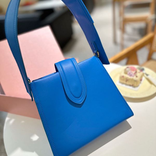 luxury bag designer handbag fashion crossbody bags classic plain shoulder bag retro messenger handbags brand underarm bag women wallet shopp
luxury bag designer handbag fashion crossbody bags classic plain shoulder bag retro messenger handbags brand underarm bag women wallet shopp