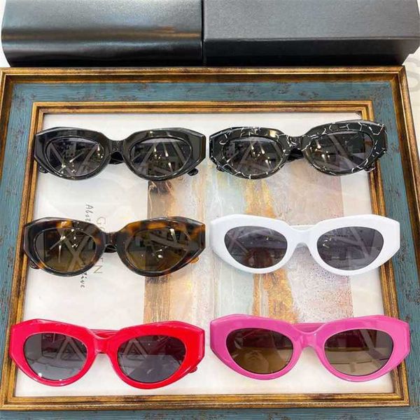sunglasses designer new plate oval fashionable men and women ins star sunglasses bb0236s 3ev4, White;black
sunglasses designer new plate oval fashionable men and women ins star sunglasses bb0236s 3ev4, White;black