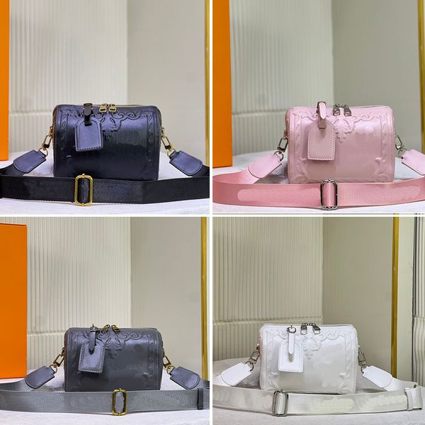 2023 relief pillow bag men boston bag designer luxury handbag women shoulder bag leather cross body purse travel bag #44954
2023 relief pillow bag men boston bag designer luxury handbag women shoulder bag leather cross body purse travel bag #44954