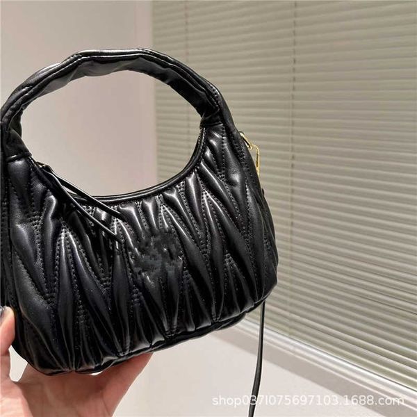 designer bags miu bag pleated bag underarm women's bag bowling handbag leather bag shoulder crossbody bag bowling bag hobo clutch 6cb2
designer bags miu bag pleated bag underarm women's bag bowling handbag leather bag shoulder crossbody bag bowling bag hobo clutch 6cb2
