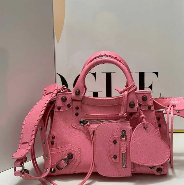 new women neo cagole motorcycle bag shoulder bags luxury designers genuine leather crossbody clutch wallet purse cool classic city handbags
new women neo cagole motorcycle bag shoulder bags luxury designers genuine leather crossbody clutch wallet purse cool classic city handbags
