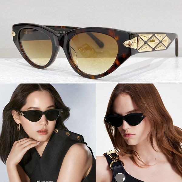sunglasses cat eye designer fashionable oval small frame cat eye sunglasses paris fashion french luxury designer runway style 1986 1987, White;black
sunglasses cat eye designer fashionable oval small frame cat eye sunglasses paris fashion french luxury designer runway style 1986 1987, White;black
