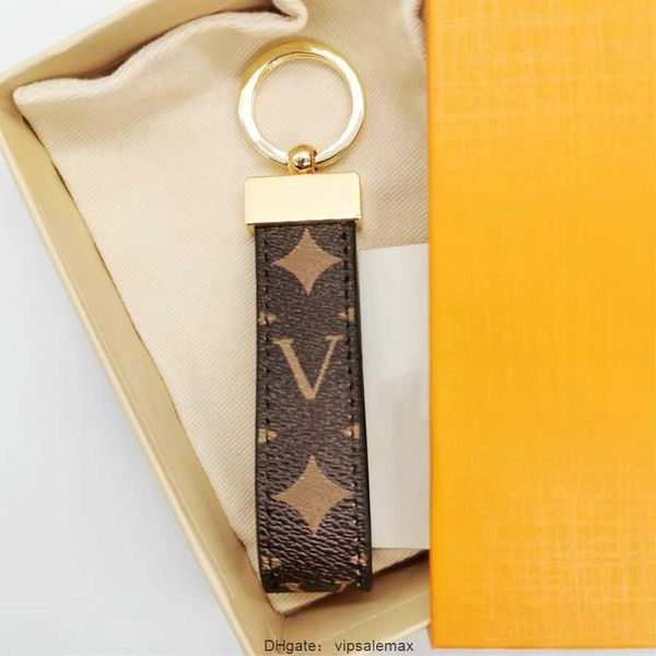 designer keychain key chains ring holder brand designers keychains for porte clef gift men women car bag pendant accessories with box, Silver
designer keychain key chains ring holder brand designers keychains for porte clef gift men women car bag pendant accessories with box, Silver