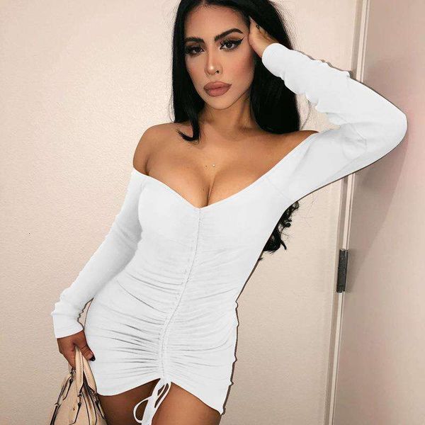 early spring v neck off shoulder dress high end long sleeved pleated hip skirt for women, Black;gray
early spring v neck off shoulder dress high end long sleeved pleated hip skirt for women, Black;gray