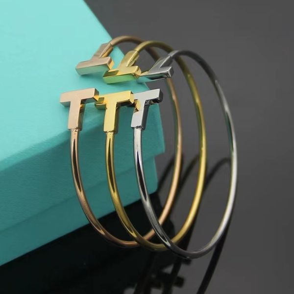 men's brand designer bracelet simple smooth double t bracelet for women 316l titanium steel cuff bracelet jewelry, White
men's brand designer bracelet simple smooth double t bracelet for women 316l titanium steel cuff bracelet jewelry, White