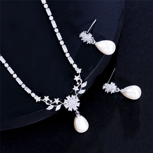 luxury jewelry set designer woman tennis earrings necklace aaa cubic zirconia imitate pearl pendant earrings for bride wedding engagement an, Silver
luxury jewelry set designer woman tennis earrings necklace aaa cubic zirconia imitate pearl pendant earrings for bride wedding engagement an, Silver