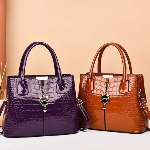 totes bright leather handbag 2023 autumn/winter new stone pattern women's handbag large capacity one shoulder messenger bagstylishdesig
totes bright leather handbag 2023 autumn/winter new stone pattern women's handbag large capacity one shoulder messenger bagstylishdesig