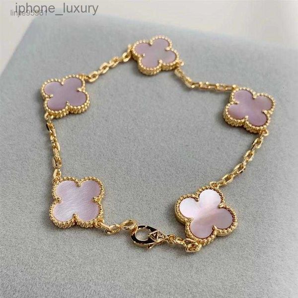 2023 luxury clover designer bracelet mother of pearl 18k gold brand love bangle charm bracelets shining crystal jewelry for wom2914, Black
2023 luxury clover designer bracelet mother of pearl 18k gold brand love bangle charm bracelets shining crystal jewelry for wom2914, Black