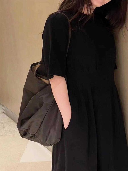 t~row women's bag 2023 new western style minimalist large capacity versatile nylon bucket bag lazy
t~row women's bag 2023 new western style minimalist large capacity versatile nylon bucket bag lazy