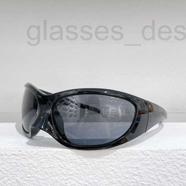 sunglasses designer new style for men and women ns stars the same of future technology sunglasses bb0252 hw7g, White;black
sunglasses designer new style for men and women ns stars the same of future technology sunglasses bb0252 hw7g, White;black