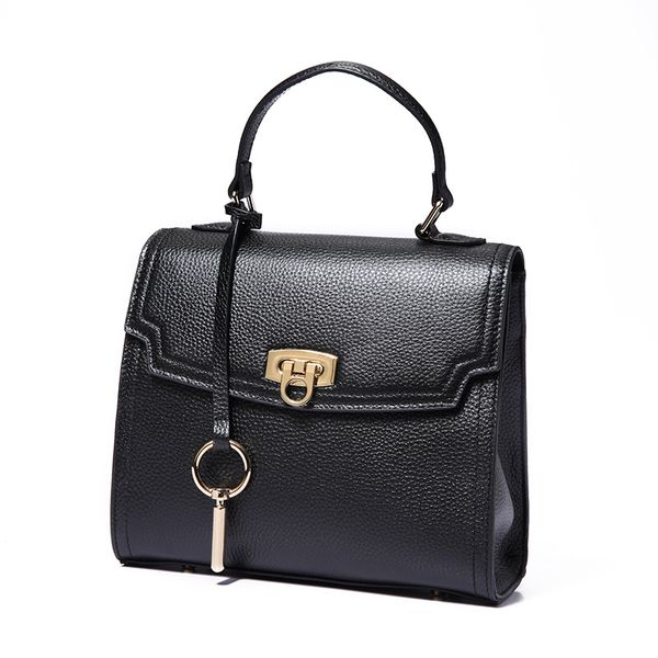 light luxury genuine leather women's bag summer layer cowhide bag women's new 2023 fashion women's handheld crossbody small s
light luxury genuine leather women's bag summer layer cowhide bag women's new 2023 fashion women's handheld crossbody small s