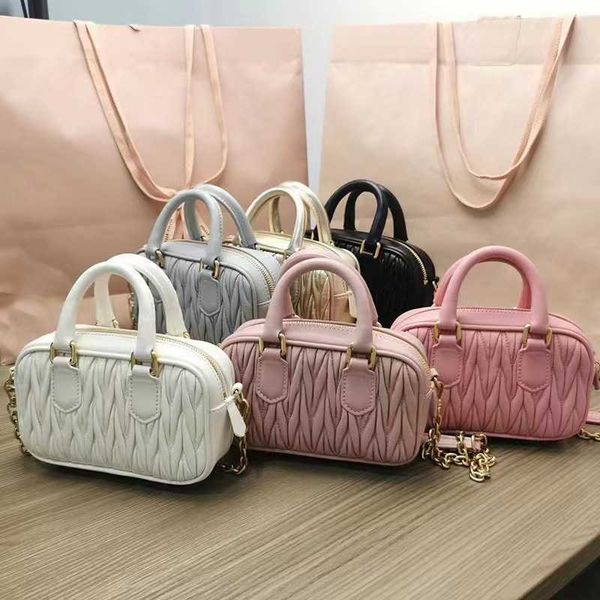 designer bags miu bag lamb skin pleated bowling ball portable mini chain crossbody bag bowling bag hobo clutch b39j
designer bags miu bag lamb skin pleated bowling ball portable mini chain crossbody bag bowling bag hobo clutch b39j