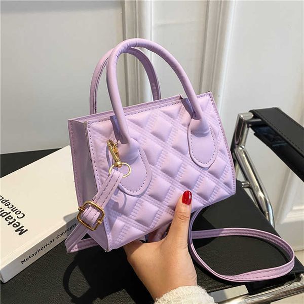 women's crossbody bag retro texture bag new trendy fashion one-shoulder small square bag simple personality hand messenger bag
women's crossbody bag retro texture bag new trendy fashion one-shoulder small square bag simple personality hand messenger bag