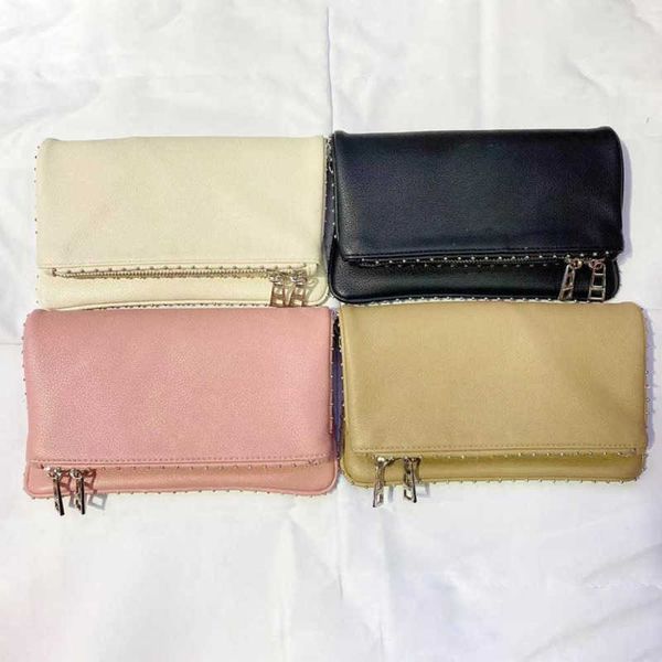 za wings chains designer bag shoulder bag diamond-ironing woman bag women rivet messenger bag crossbody purse leather cross body handbags
za wings chains designer bag shoulder bag diamond-ironing woman bag women rivet messenger bag crossbody purse leather cross body handbags