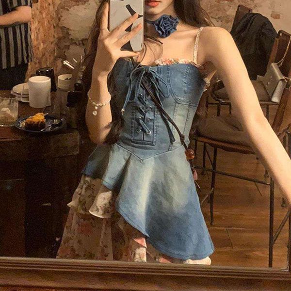 yly summer wild rose denim printed spaghetti strap female dress slim temperament short skirt, Black;gray
yly summer wild rose denim printed spaghetti strap female dress slim temperament short skirt, Black;gray