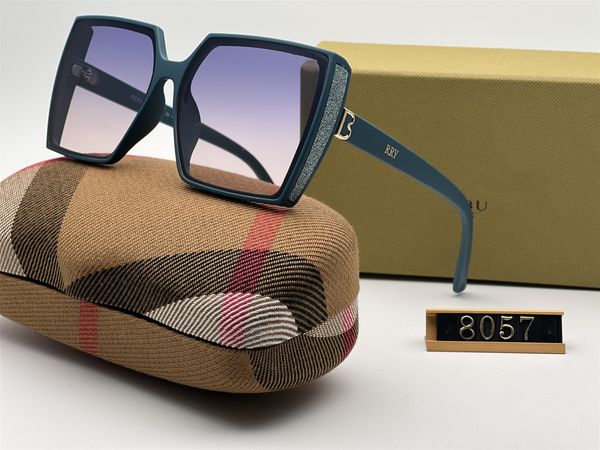 designer sunglasses for women and men fashion model special uv400 protection letters big leg double beam frame outdoor luxury design women s, White;black
designer sunglasses for women and men fashion model special uv400 protection letters big leg double beam frame outdoor luxury design women s, White;black