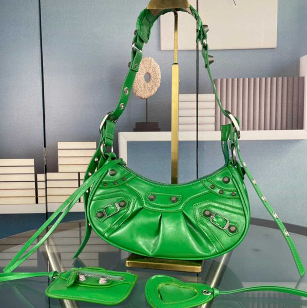 motorcycle handbag crossbody bag half moon armpit bag genuine leather handbag purse classic letter nails decor adjustable strap card holder
motorcycle handbag crossbody bag half moon armpit bag genuine leather handbag purse classic letter nails decor adjustable strap card holder