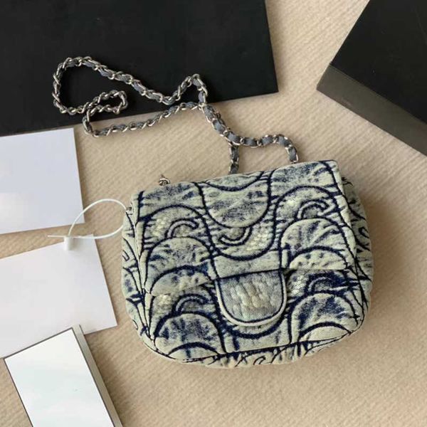 shoulder bags luxury channel 22 handbag denim grand shopping bag tote travel designer woman sling body bag most expensive with silver chain
shoulder bags luxury channel 22 handbag denim grand shopping bag tote travel designer woman sling body bag most expensive with silver chain