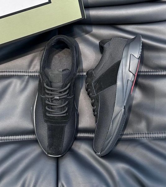 famous design men jagga runner sports shoes suede technical fabric sneaker sculptural rubber midsole low technical breath skateboard walking, Black
famous design men jagga runner sports shoes suede technical fabric sneaker sculptural rubber midsole low technical breath skateboard walking, Black