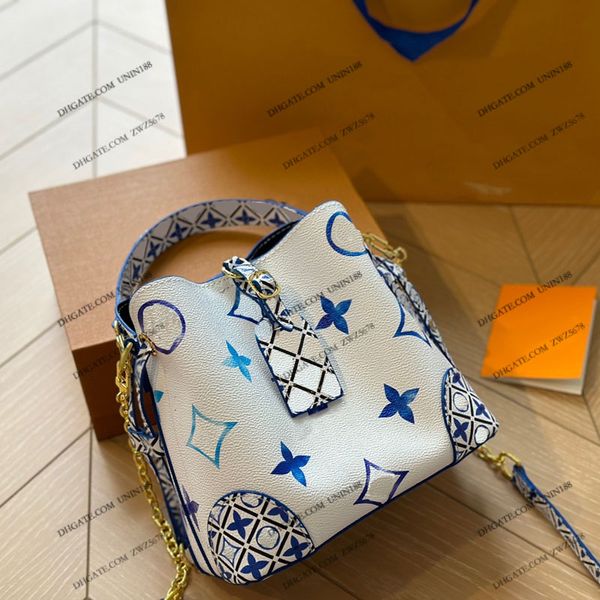 23ss women luxury designer totes bags onthego drawstring bucket handbag flowers shouder crossbody ladies handbags with original dust bag 21c
23ss women luxury designer totes bags onthego drawstring bucket handbag flowers shouder crossbody ladies handbags with original dust bag 21c