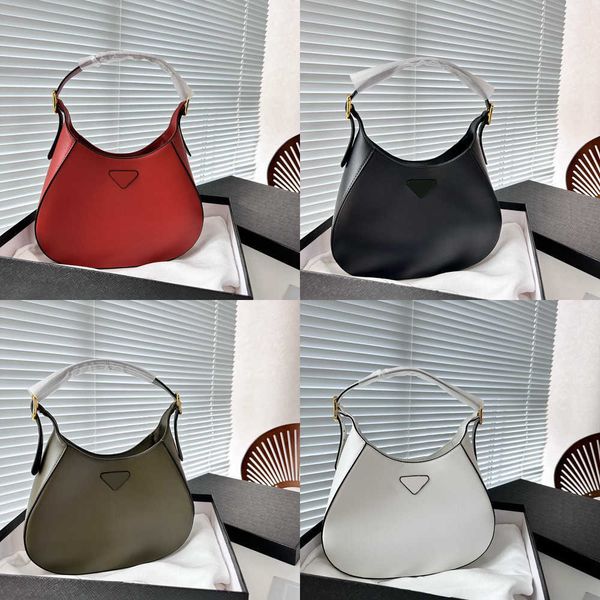designer hobo bags women underarm purse handbag well-known tote solid color shopping purse shoulder wallets for women 230715
designer hobo bags women underarm purse handbag well-known tote solid color shopping purse shoulder wallets for women 230715
