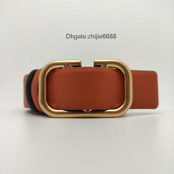 button fashion gift valentino sided use double luxury v brand fashion belt letter button jewelry clothing gold cowskin pattern waistband box, Blue;purple
button fashion gift valentino sided use double luxury v brand fashion belt letter button jewelry clothing gold cowskin pattern waistband box, Blue;purple