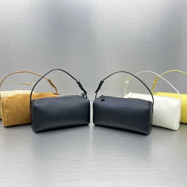 light luxury the row handbag tofu bag women's bag minimalist and fashionable tofu bag hand twisted bag one shoulder
light luxury the row handbag tofu bag women's bag minimalist and fashionable tofu bag hand twisted bag one shoulder