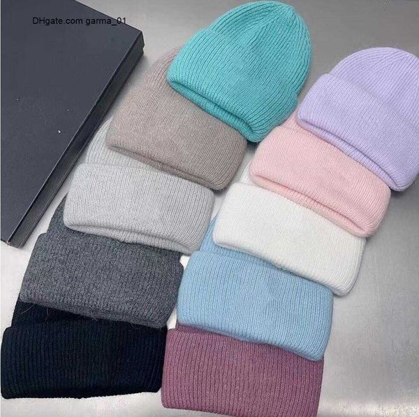 rabbit 21 color fur knitting beanies hats hip-hop street woolen hat winter thicken warmth women's leisure knitted hat designer brand lu, Blue;gray
rabbit 21 color fur knitting beanies hats hip-hop street woolen hat winter thicken warmth women's leisure knitted hat designer brand lu, Blue;gray