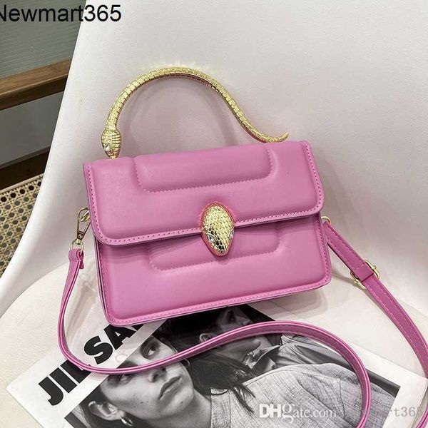women's one shoulder bag fashion versatile popular snake head handheld crossbody bags pu oblique straddle handbag small square bag
women's one shoulder bag fashion versatile popular snake head handheld crossbody bags pu oblique straddle handbag small square bag