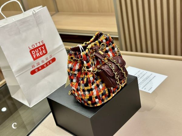 new woolen shoulder bag luxury designer women's twin bag fashion essential exquisite versatile bucket bag
new woolen shoulder bag luxury designer women's twin bag fashion essential exquisite versatile bucket bag