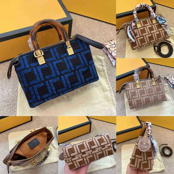 female evening bags mini handbags shoulder bag women mini designer handbag classic letter pattern womens cross body with silk scarf
female evening bags mini handbags shoulder bag women mini designer handbag classic letter pattern womens cross body with silk scarf