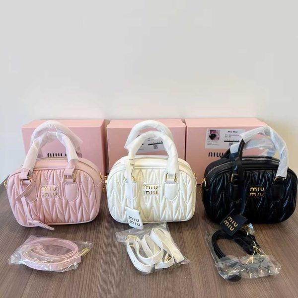 designer bags miu bag bowling bag pleated diamond embroidery fashion shoulder crossbody bag women's boston bag bowling bag hobo clutch
designer bags miu bag bowling bag pleated diamond embroidery fashion shoulder crossbody bag women's boston bag bowling bag hobo clutch