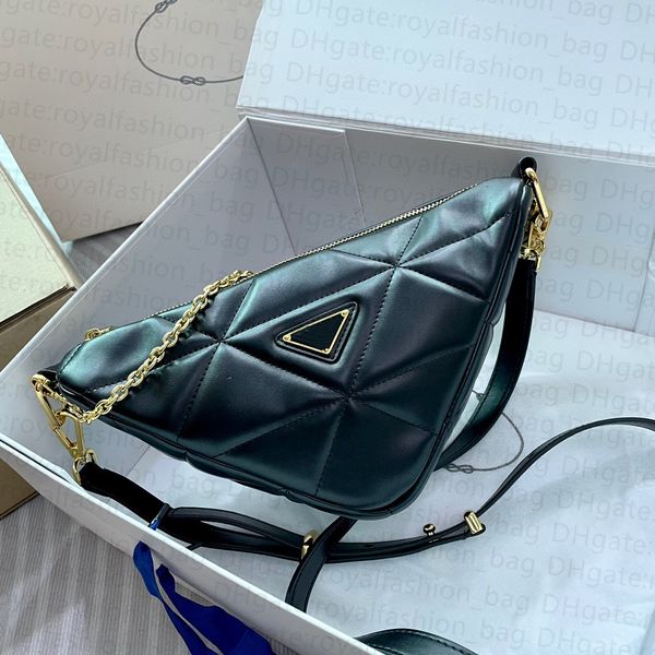 luxury 1:1 plaid leather shoulder bag with zipper opening for women diagonal triangle bag large capacity designer bag mirror quality
luxury 1:1 plaid leather shoulder bag with zipper opening for women diagonal triangle bag large capacity designer bag mirror quality