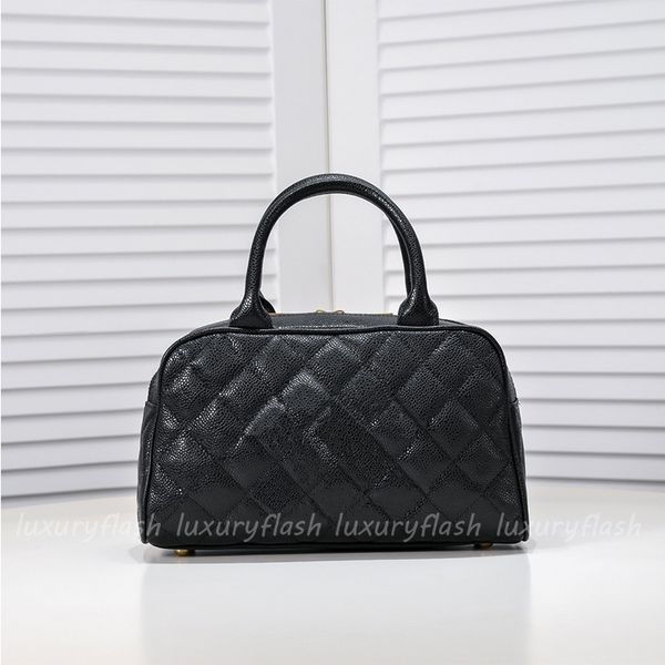 women tote bags handbags designer fashion medallion vintage limited edition cowhide woman totes handle bag 25cm
women tote bags handbags designer fashion medallion vintage limited edition cowhide woman totes handle bag 25cm