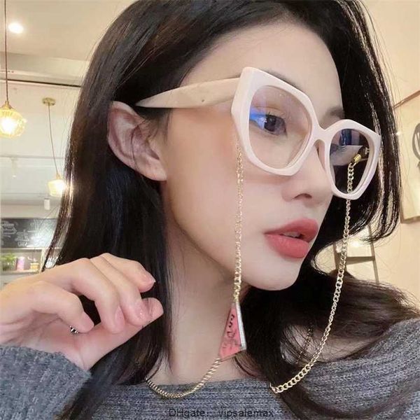 sunglasses 2023 new p family's new internet celebrity with the same artistic insets glasses women's versatile trend frame spr 18w-, White;black
sunglasses 2023 new p family's new internet celebrity with the same artistic insets glasses women's versatile trend frame spr 18w-, White;black