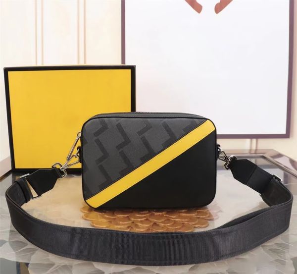 womens luxurys nylon canvas handbag messenger camera bag vacation totes stripe wallets clutch with shoulder straps summer lady designer mens
womens luxurys nylon canvas handbag messenger camera bag vacation totes stripe wallets clutch with shoulder straps summer lady designer mens