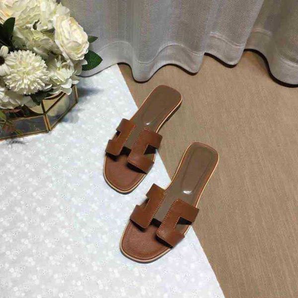 2023 h slippers women shoes slipper designer slipper designer sandal oran bear fashion genuine leatsummer flat slides ladies beacsandal part
2023 h slippers women shoes slipper designer slipper designer sandal oran bear fashion genuine leatsummer flat slides ladies beacsandal part