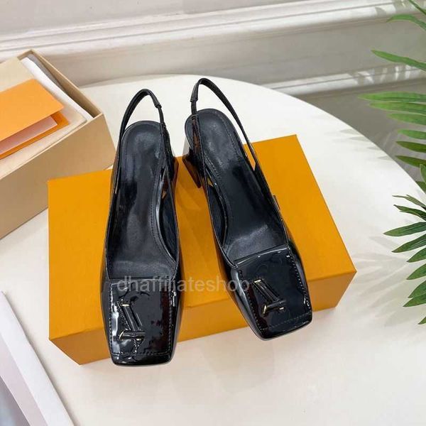 designer shoes sneakers 2023 new square head french high heel shoes thick heel back strap single shoe women's ins, Black
designer shoes sneakers 2023 new square head french high heel shoes thick heel back strap single shoe women's ins, Black